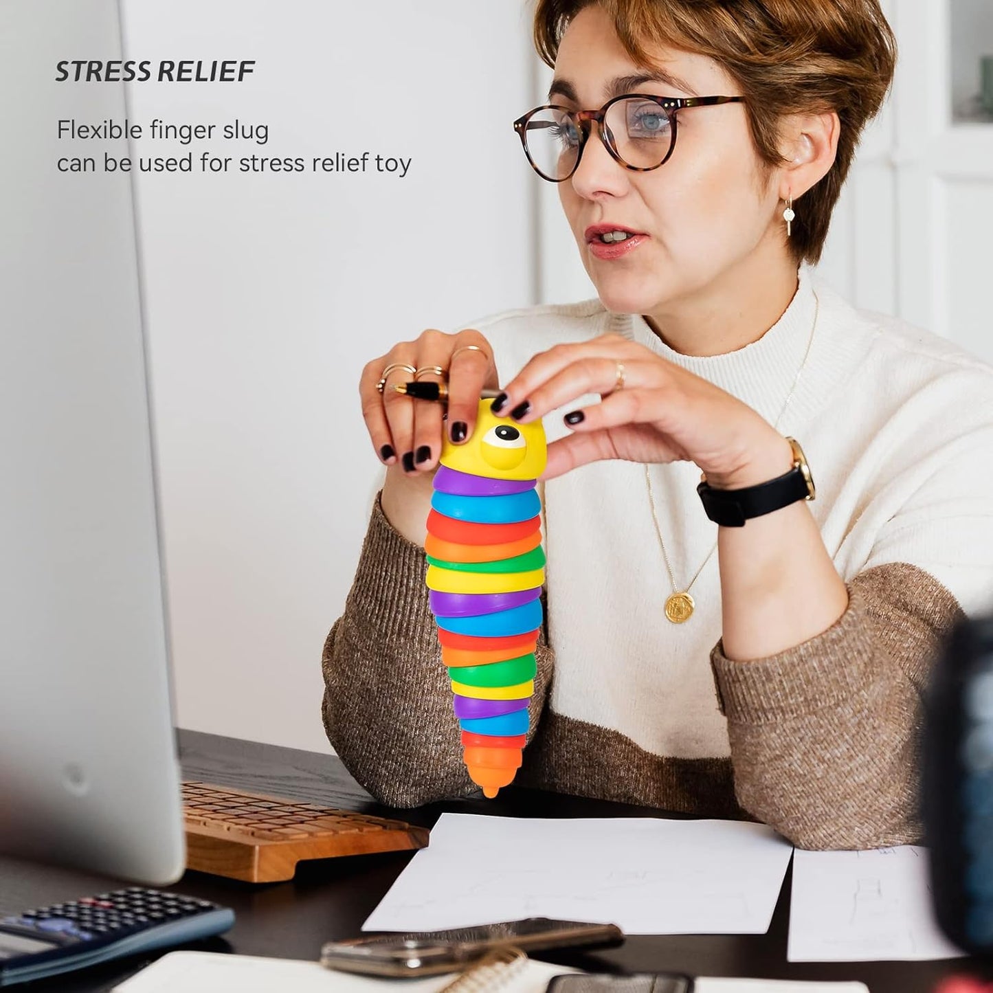 3D Rainbow Color Plastic Slug Fidget Toys, Stress Relieving Toy, Sensory Slug Toy for Boys and Girls, Finger slug Toy, for Autistic, Caterpillar Fidget Toys Stress Relief Gifts for Toddlers Kids Adults (1 Pc)